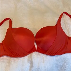 Victoria’s Secret padded Demi bra 36C with mesh